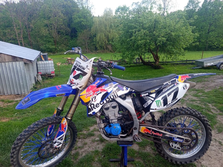 Yamaha YZF 250 (nie sxf crf kxf rmz)