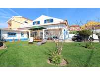 Moradia T3+1 - Jardim + Terraço - Totalmente restaurada - Excelente...