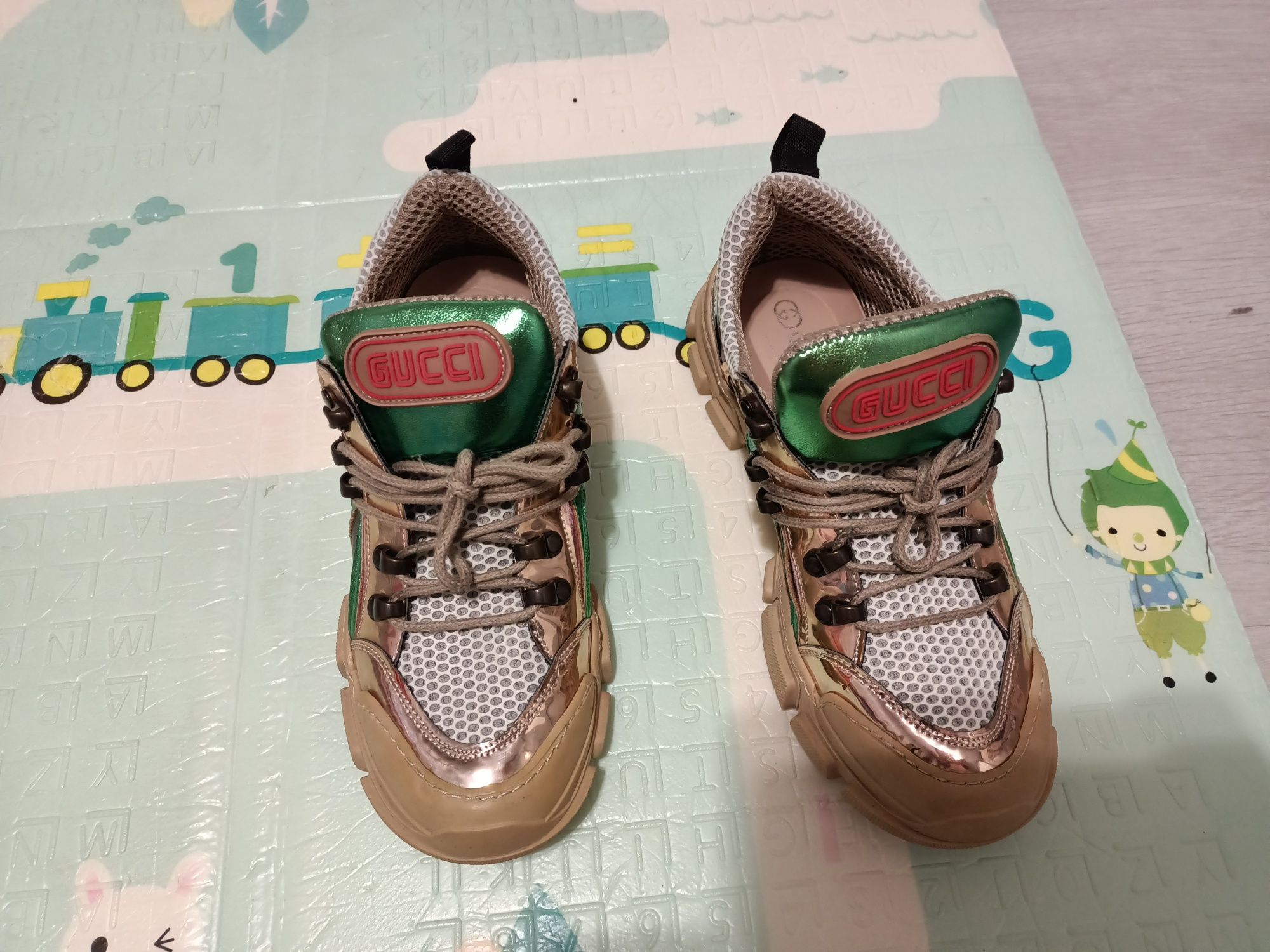 Sneakersy Gucci flashtrek 38 kamienie