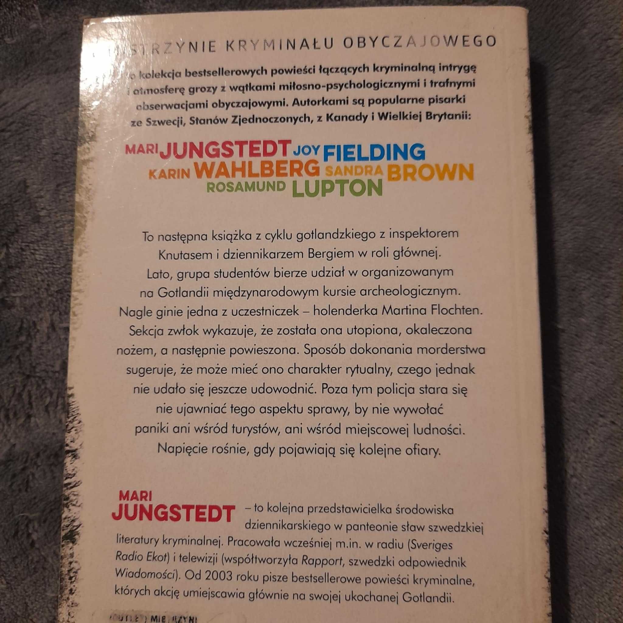 We własnym gronie - Mari Jungstedt