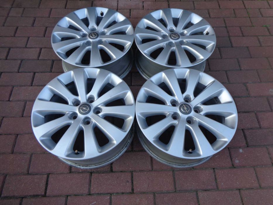 Alufelgi 17 Opel Astra J Zafira C ORGINAŁ  5x115 sr 70,1mm