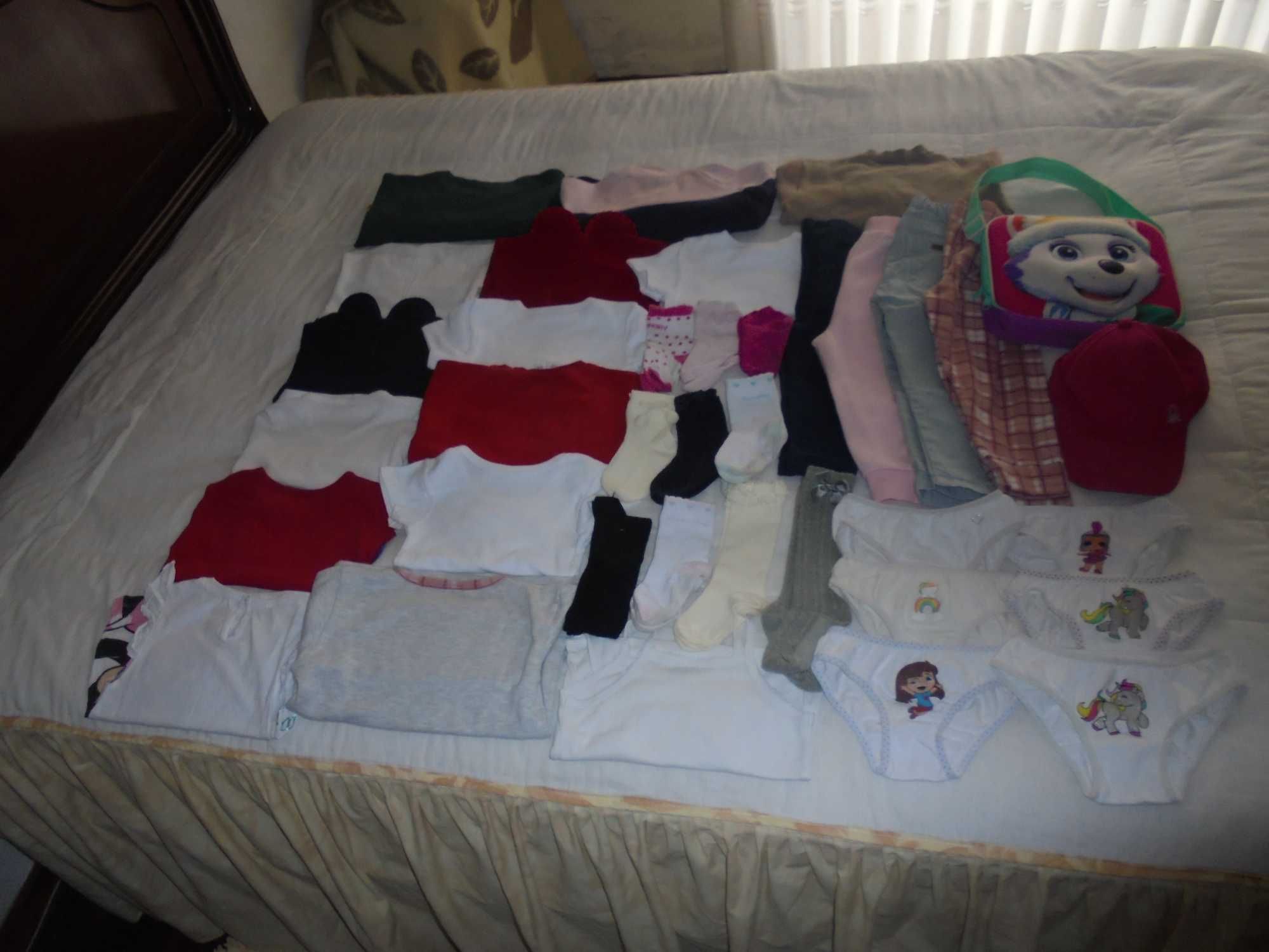 lote de roupa de menina a lancheira