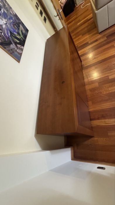 Movel de sala (Madeira Maciça)