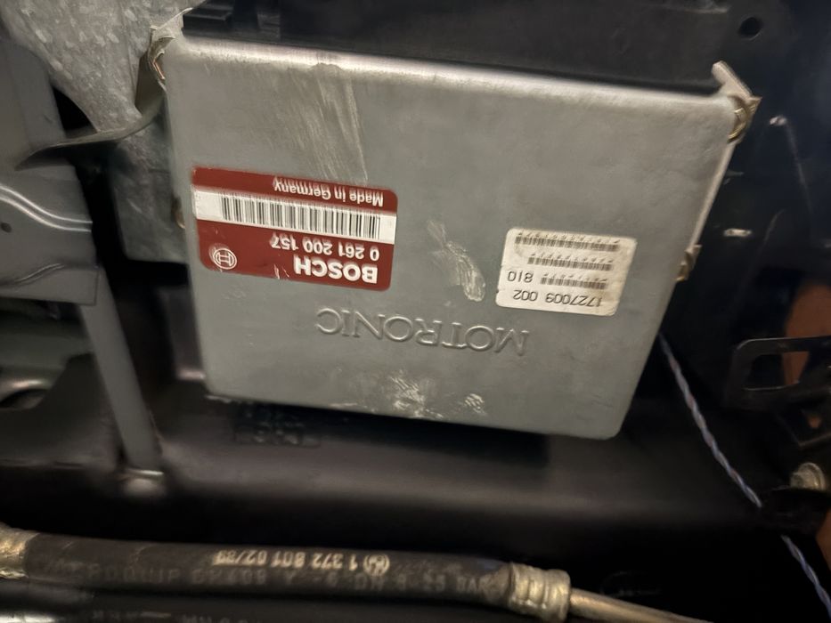 Bmw e30 części m40 wiązka dywan komputer dolot skrzynia