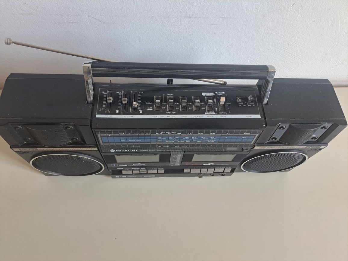 Hitachi trk 55e бумбокс радіоприймач магнітофон
