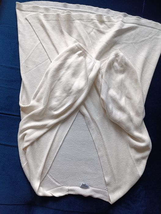 Biała narzutka r. 36