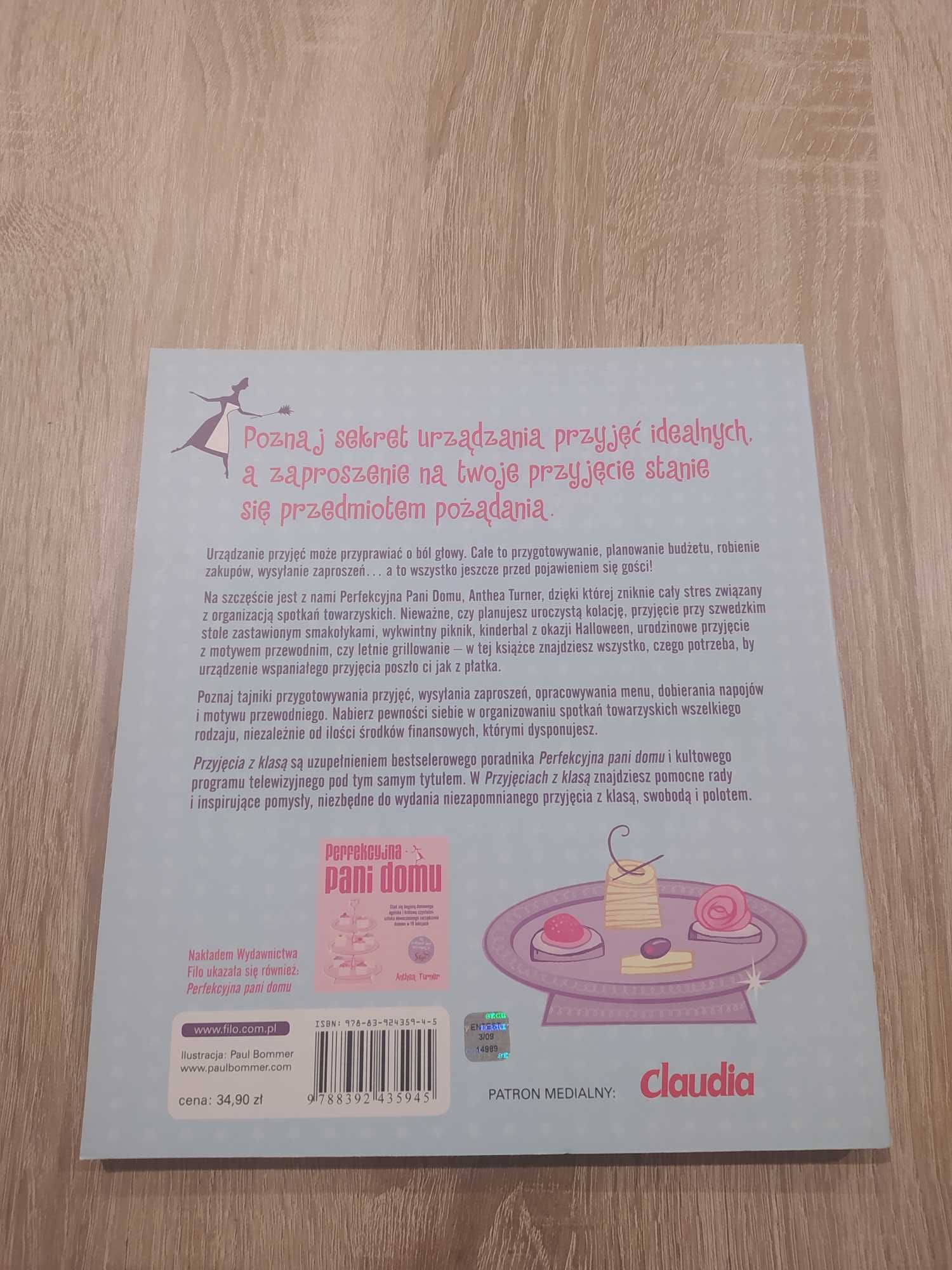 Perfekcyjna pani domu, Perfekcyjne święta - Anthea Turner