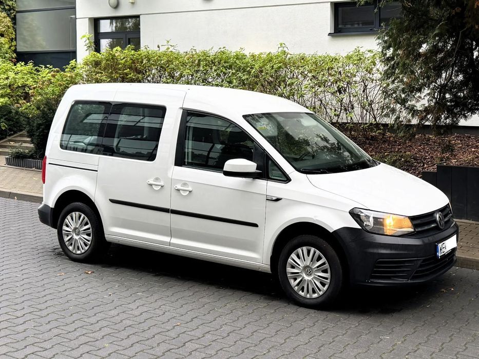 Volkswagen Caddy salonowy serwisowany FV 23%