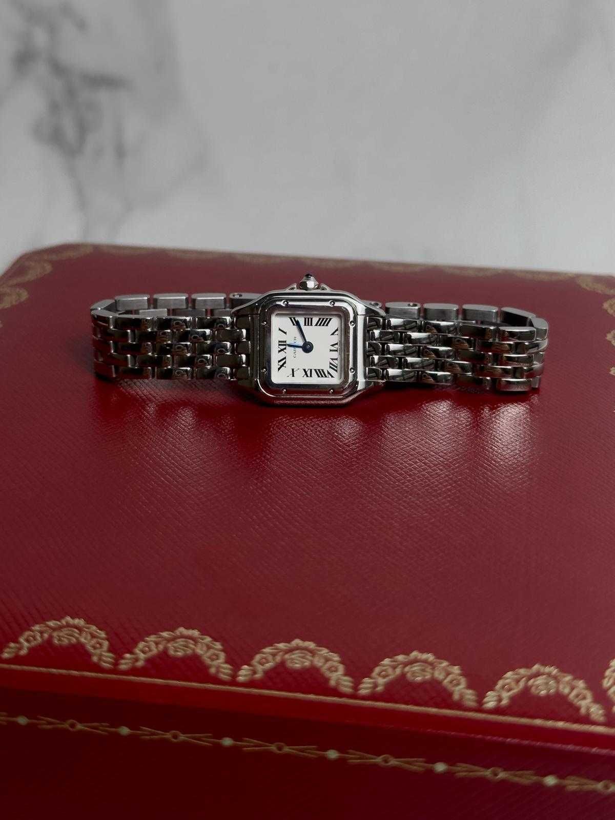 Cartier Panthère
De Cartier Mini