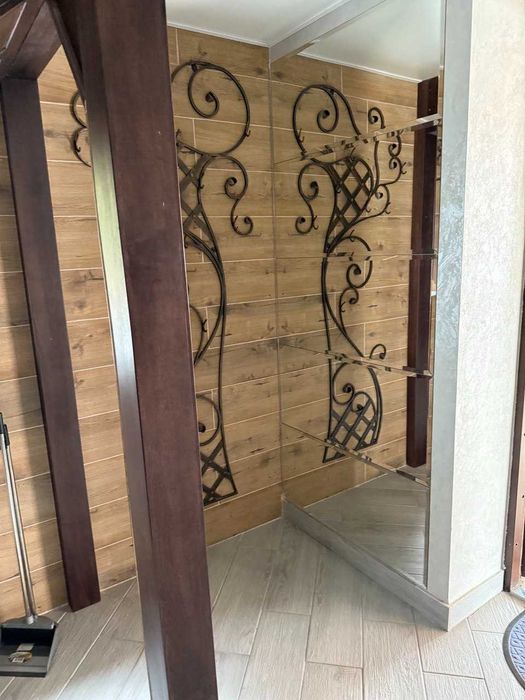 Пропонуємо новий просторий будинок у мальовничій Східниці Гори Карпати