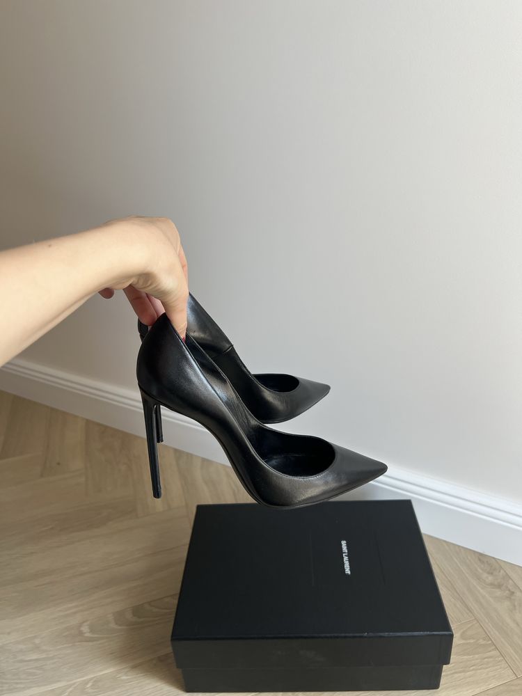 Туфли Saint Laurent