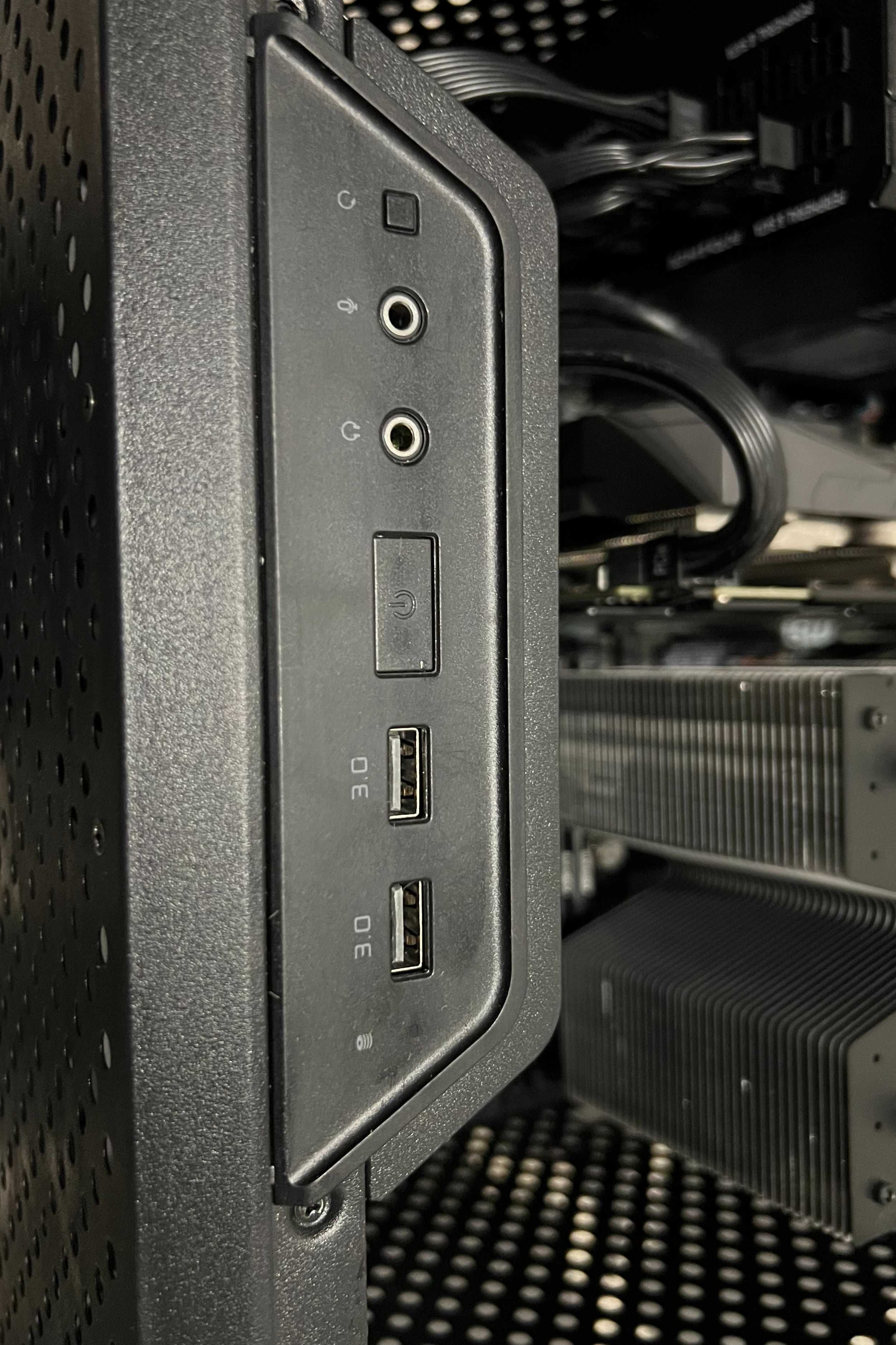 Komputer gamingowy i7 9700k 3.6Ghz, 16GB RAM, GTX1660 Ti SUPER 6GB