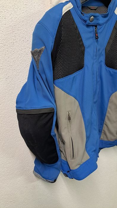 Casaco Dainese verão