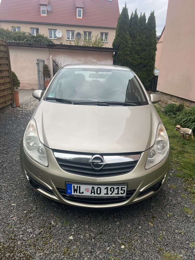 Opel Corsa 1,2 benzyna