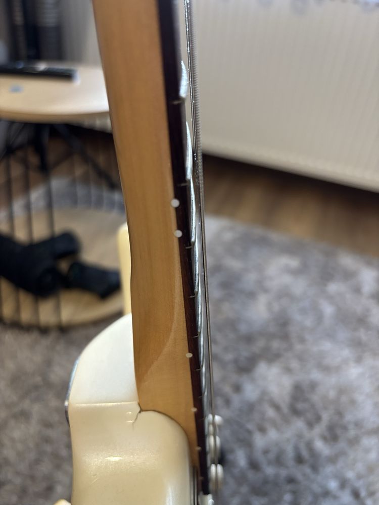 Fender Stratocaster Deluxe 2010