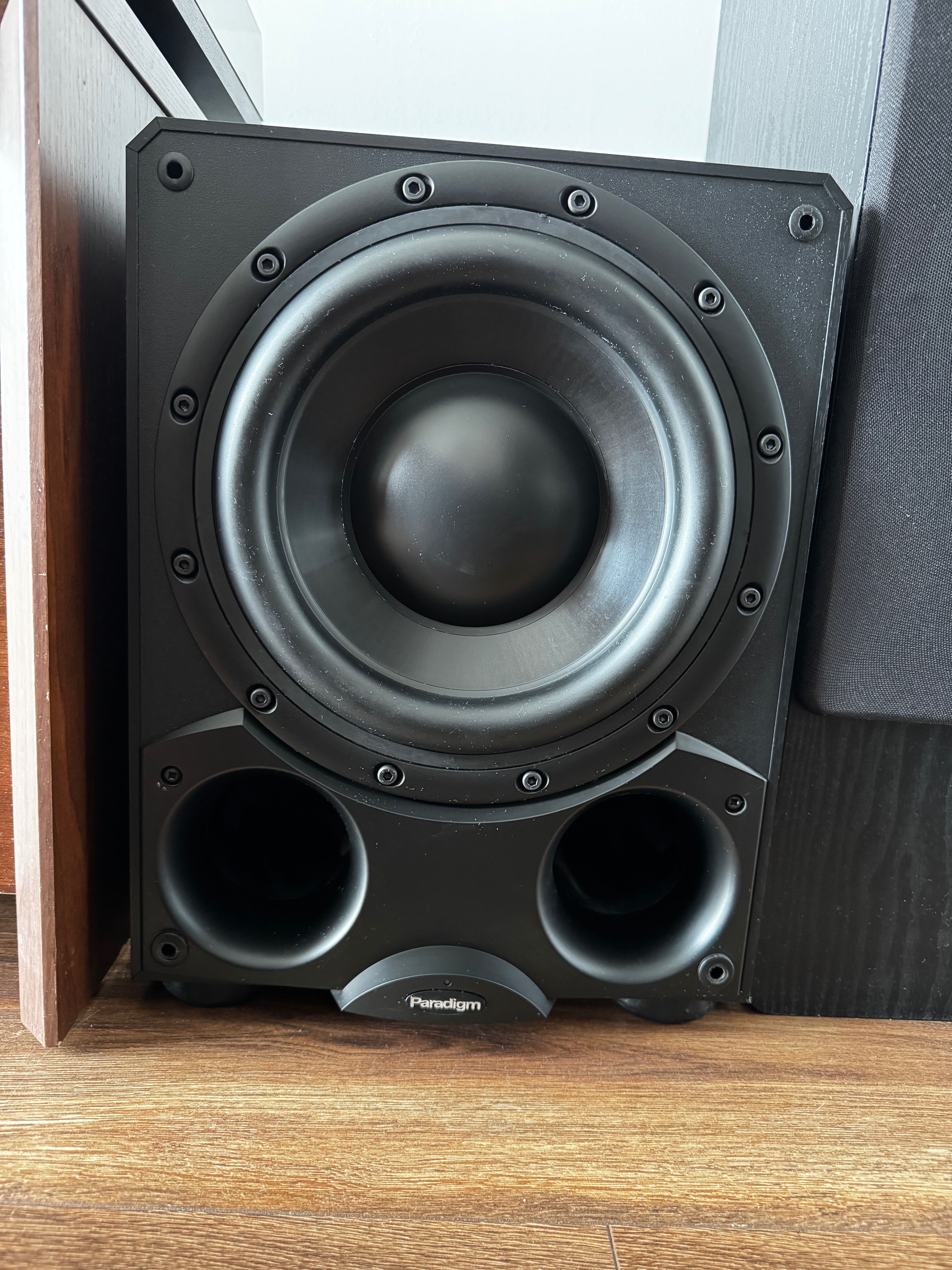 Hi-End aktywny Subwoofer Paradigm DSP 3100 v2      WARSZAWA