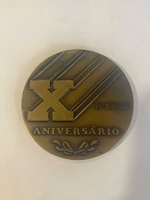 Medalhas comemorativas em brinze da EDP
