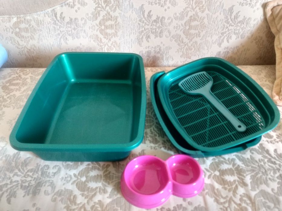 Гігієнічний лоток для котика, миска для корму