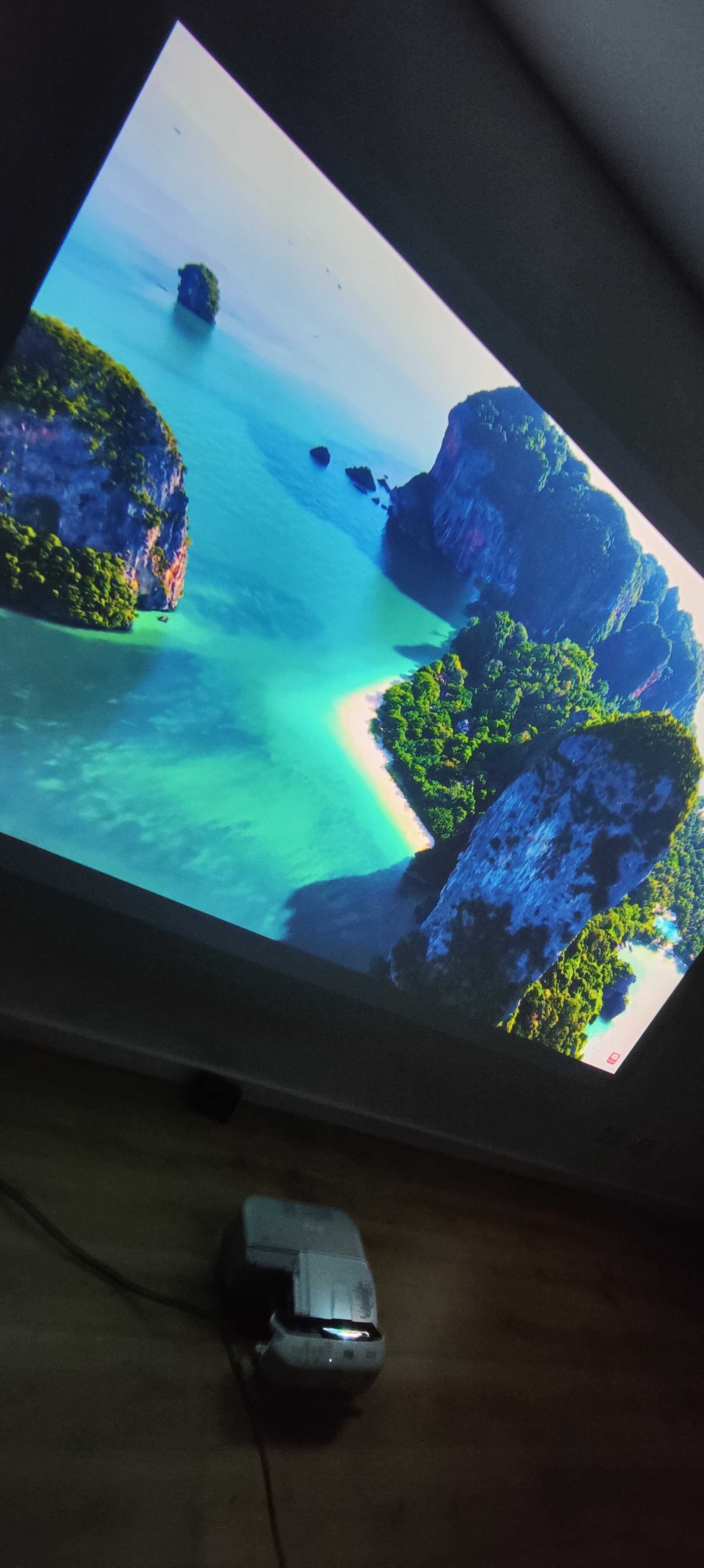 Projektor panoramiczny Epson eb 475wi szeroki kąt kino domowe HDMI