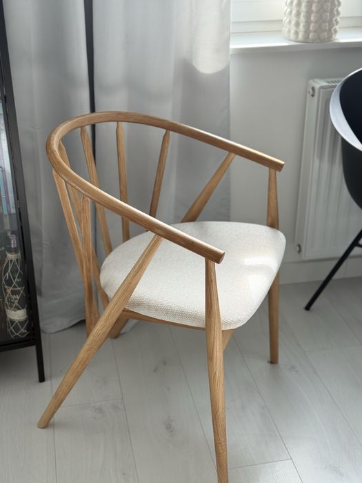 Krzesło drewniane dąb jasne obicie idealne modne loft