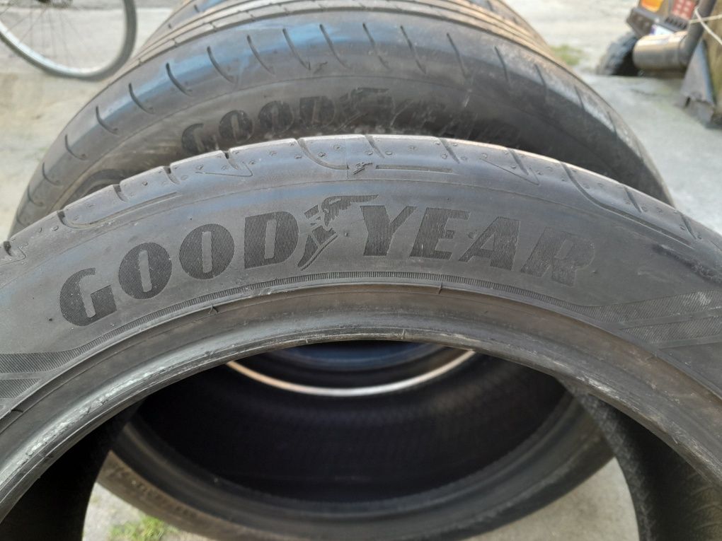 Opony letnie 235/45R18