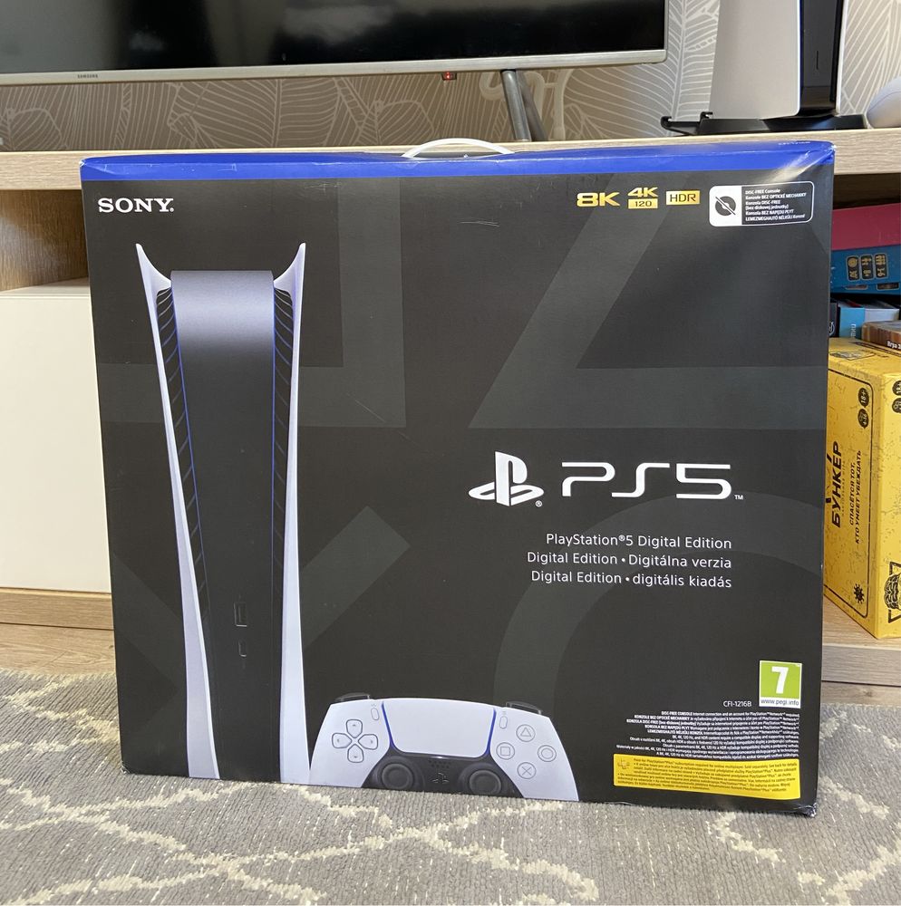 Ігрова приставка Sony PlayStation 5 (Digital Edition) (825GB)