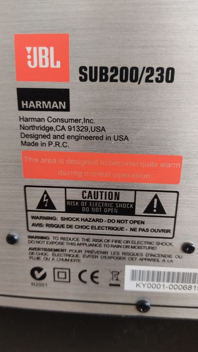 Продам сабуфер JBL SUB 200/230