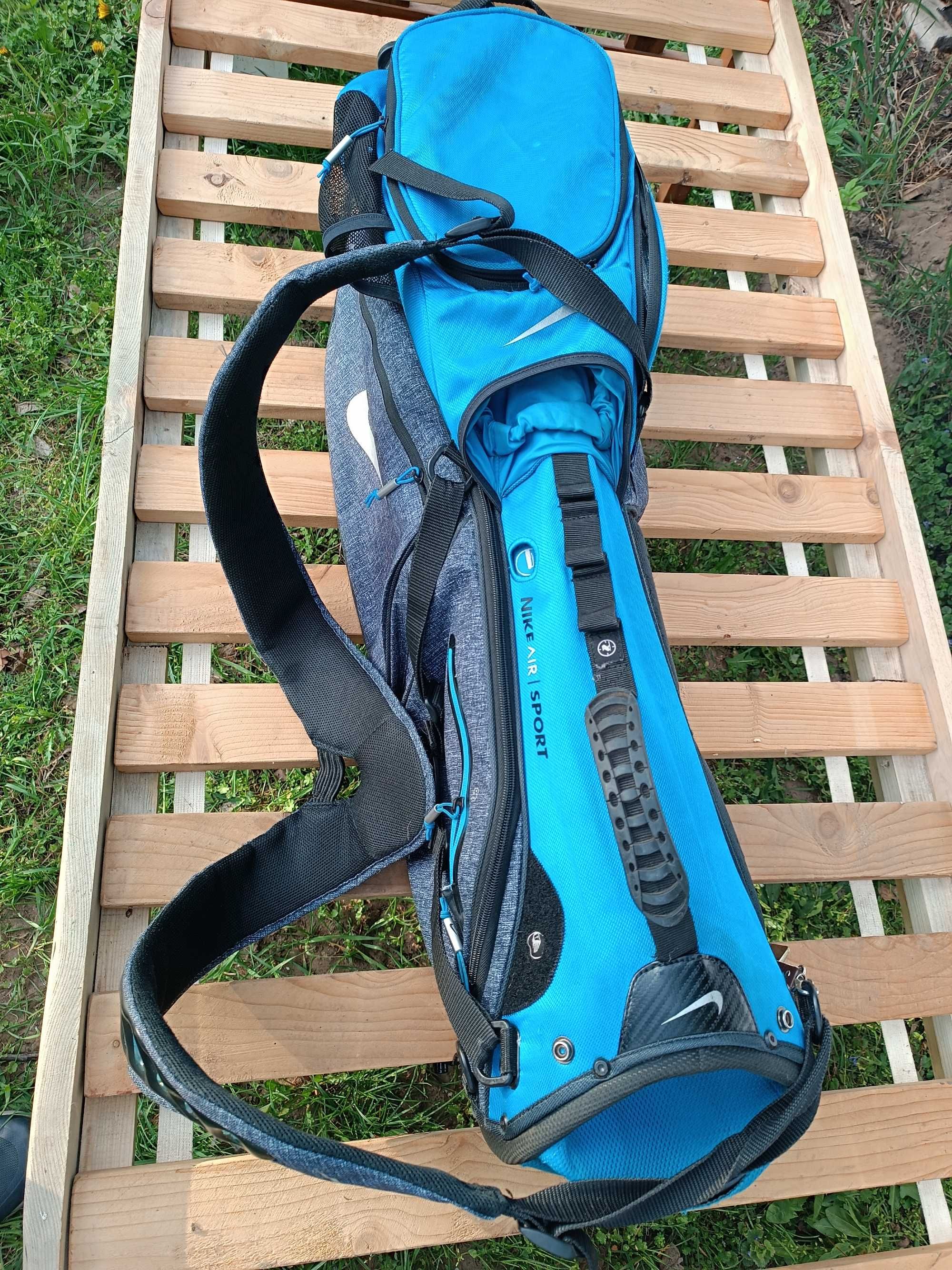Nike Air Sport Carry III torba na kije golfowe
