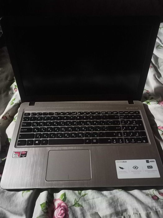 Ноутбук Asus X540B
