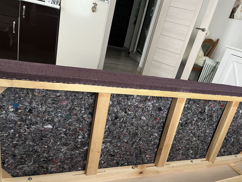 Продаю вживаний диван