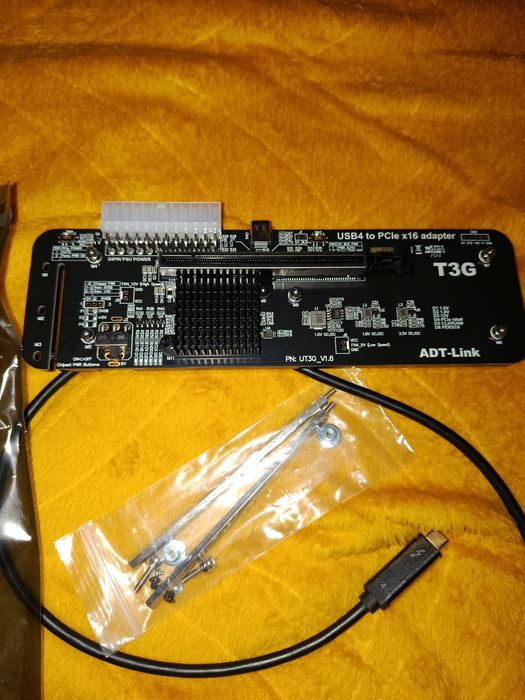 ADT-Link UT3G V1.6 eGPU Adapter USB4 / Thunderbolt 3/4 do PCIe x16