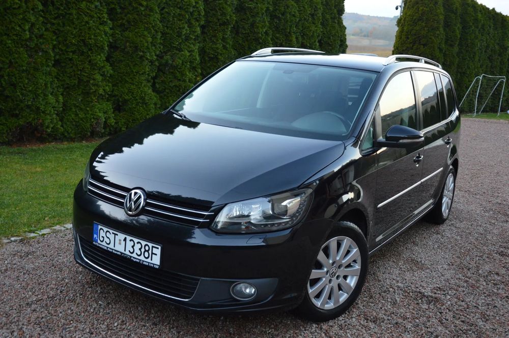 Volkswagen Touran 1,6TDI 105KM HIGHLINE automat bixenon led navi kamera