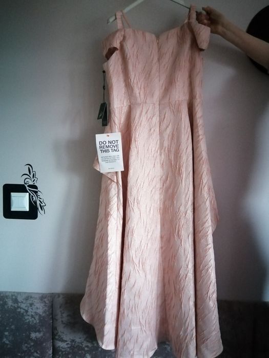 Piękna suknia Adrianna Papell 40