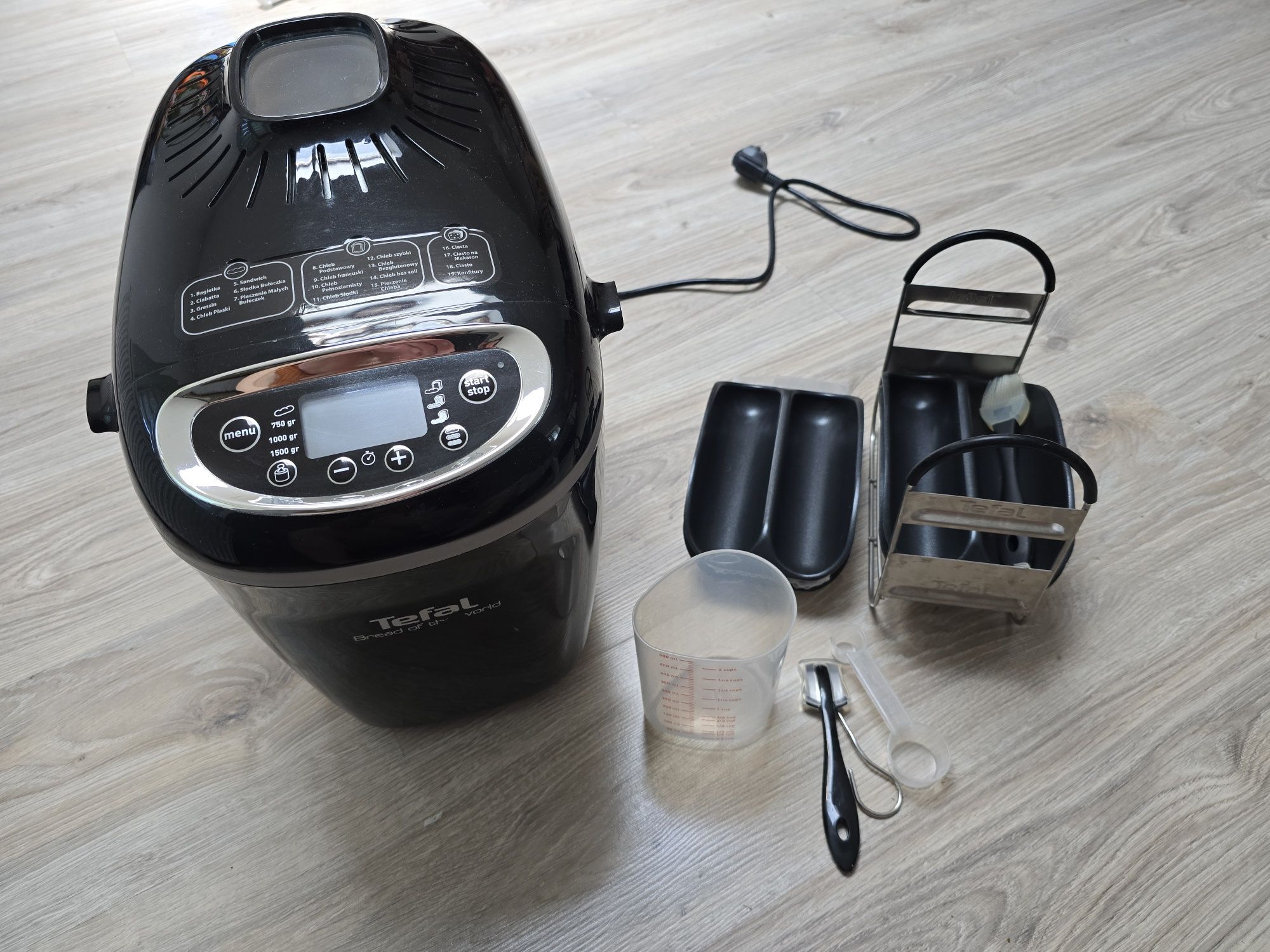 Wypiekacz do chleba TEFAL BREAD OF THE WORLD PF6118