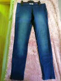 Spodnie jeansy Terranova r. M