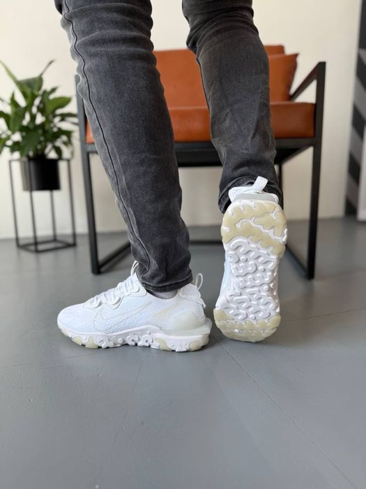 Кросівки Nike React Vision White (40-45)