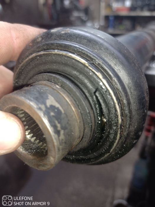 Кардан Volkswagen Touareg,Porsche Cayenne пильнік шруса