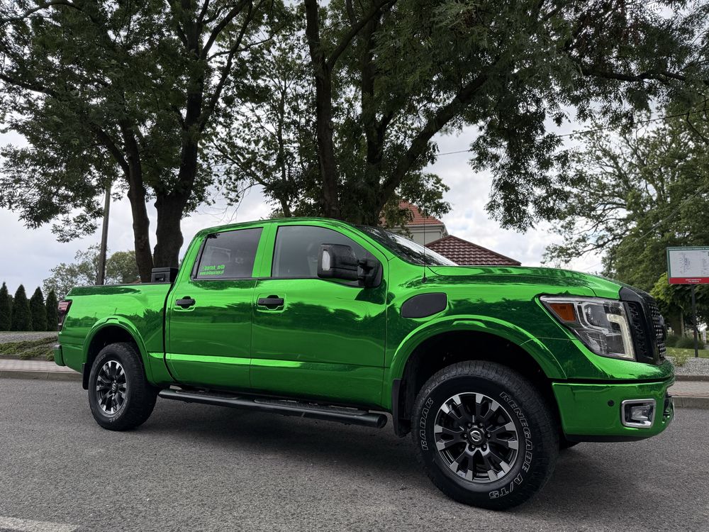 Nissan titan pro nowy gaz 4x4 sliczna bestia zamiana !