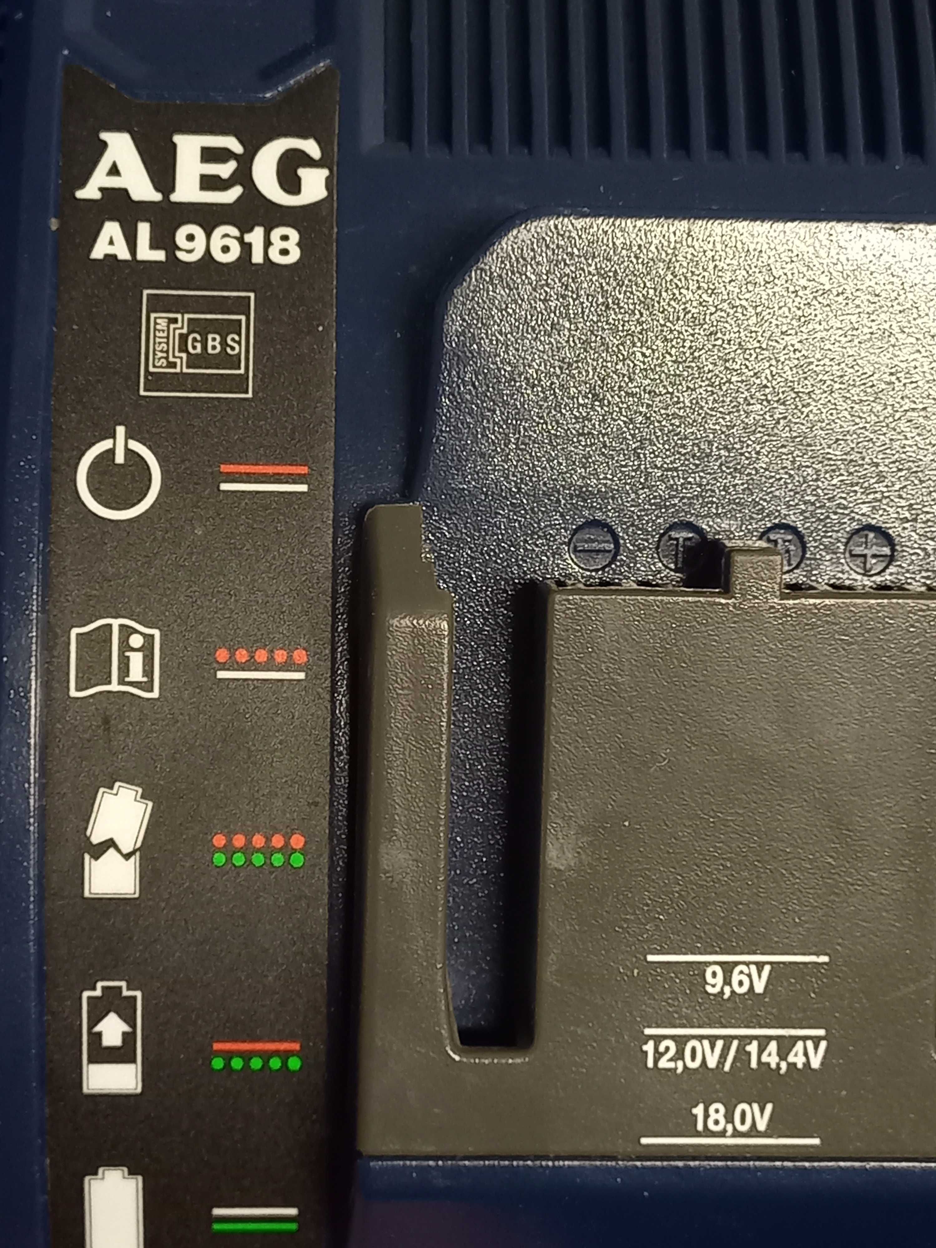 Wietarko WKRĘTARKA AEG BS 12 X-R 2X AKUMULator  walizka
