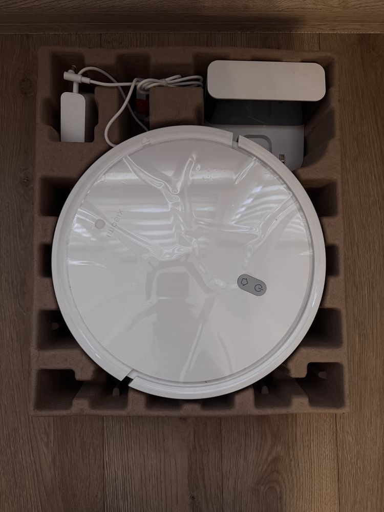 Робот пылесос xiaomi robot vacuum e10