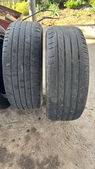 Продам літню резину 225/55 R17