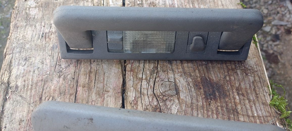 Lampka rączka oświetlenie Audi 80 B4 sedan kombi coupe