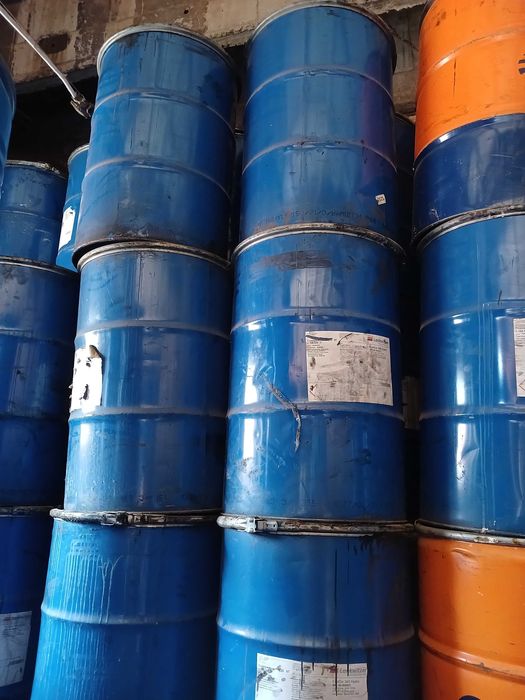 Бочка металева 200 л Б/в з кришкою під хомут з внутрішнім покриттям