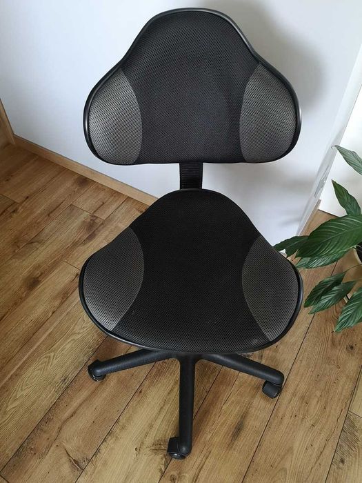 Krzesło biurowe dziecięce Regstrup