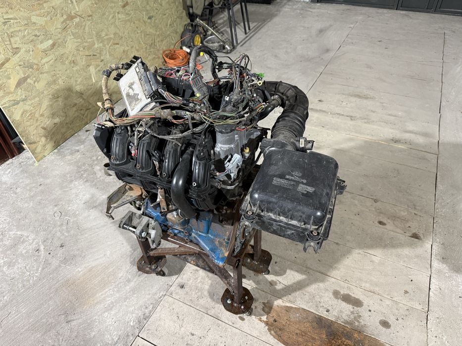 Двигун ваз 2110-2112.. 1.6, 16кл