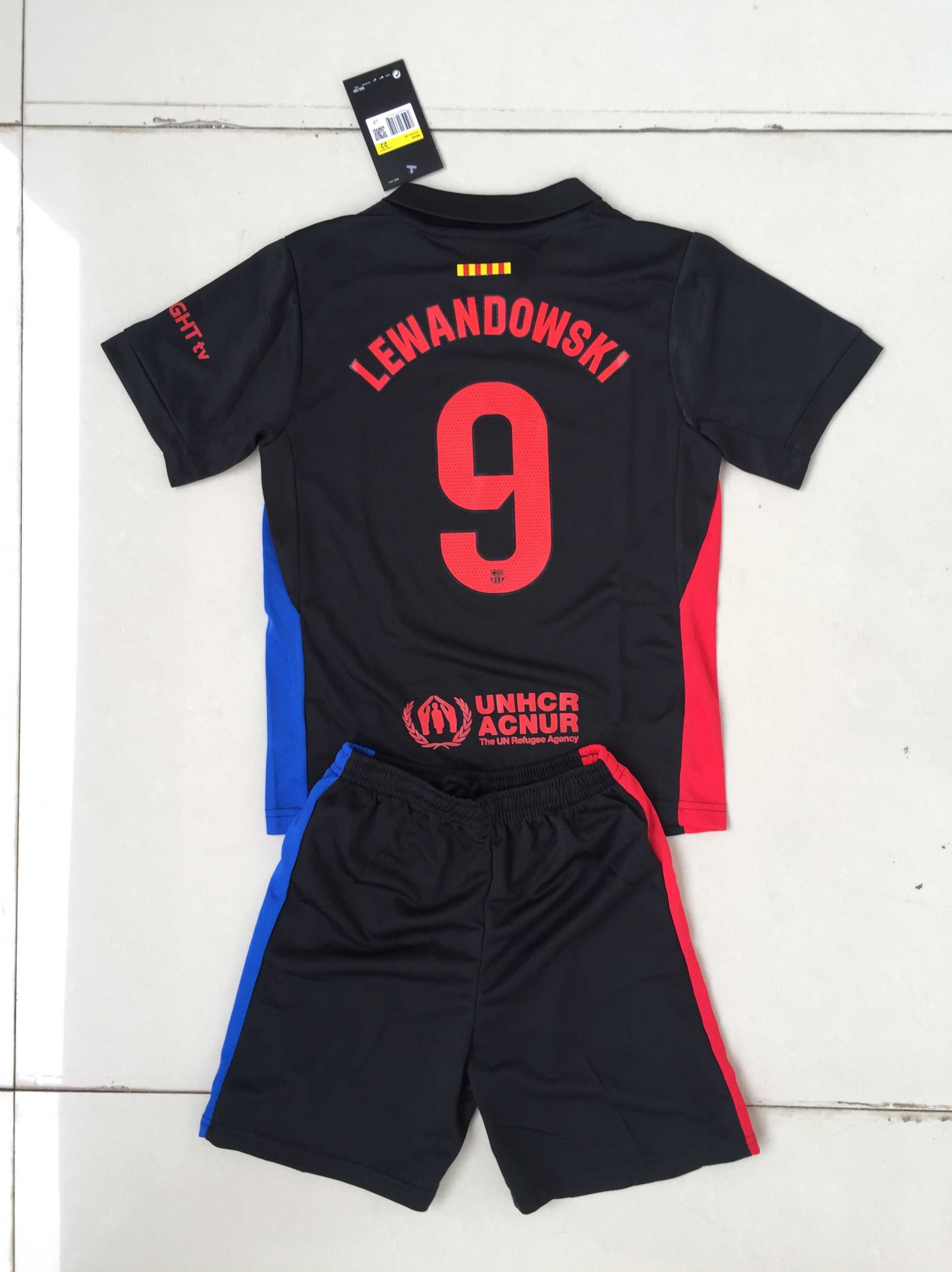 Strój dziecięcy #9 Lewandowski FC Barcelona wyjazdowa R.22