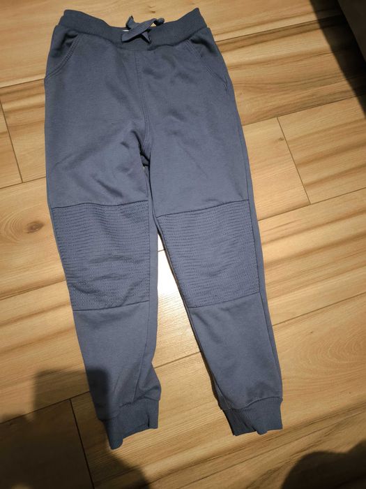 Spodnie dresowe chłopięce