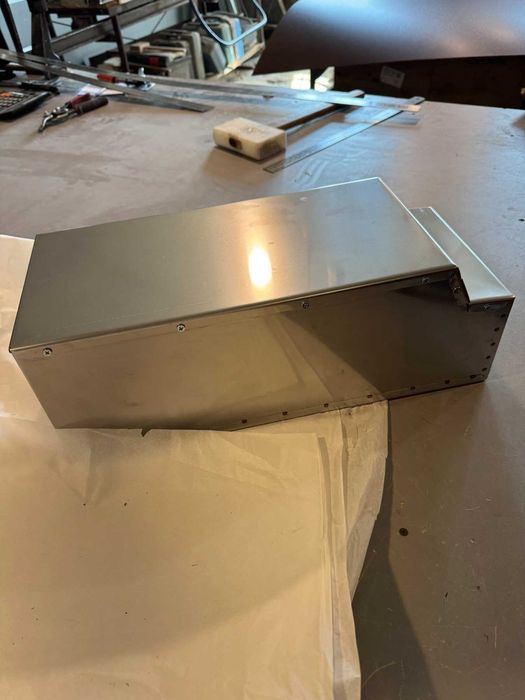 Бокс для аккумуляторів на велосипед, скутер та інше(міцні)