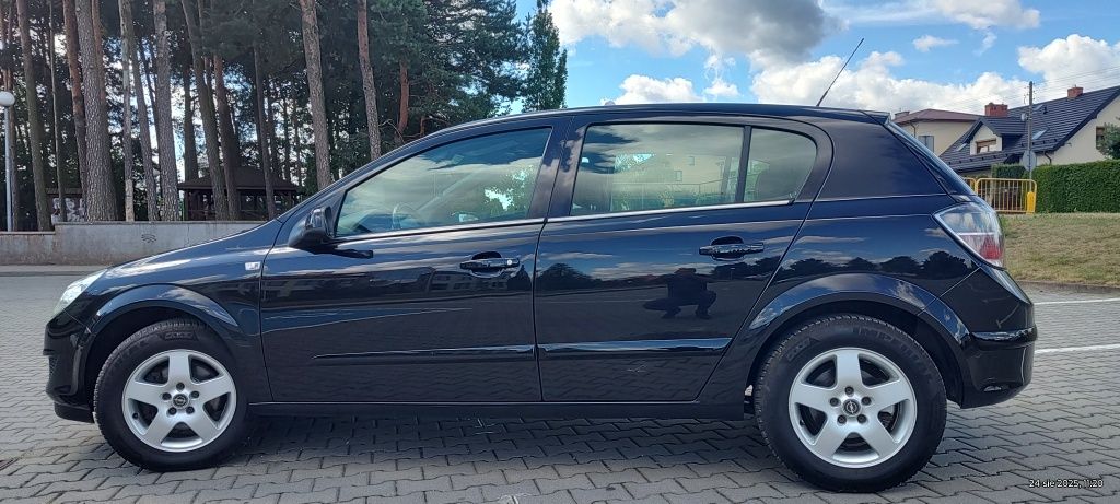 Opel Astra 1,4 benzyna super stan