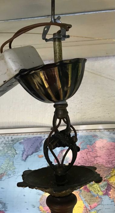 Люстра "Рэтро" изготовлена в Югославии